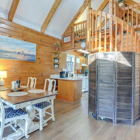Okeechobee Cabin With Patio And Community Pool! Eksteriør billede