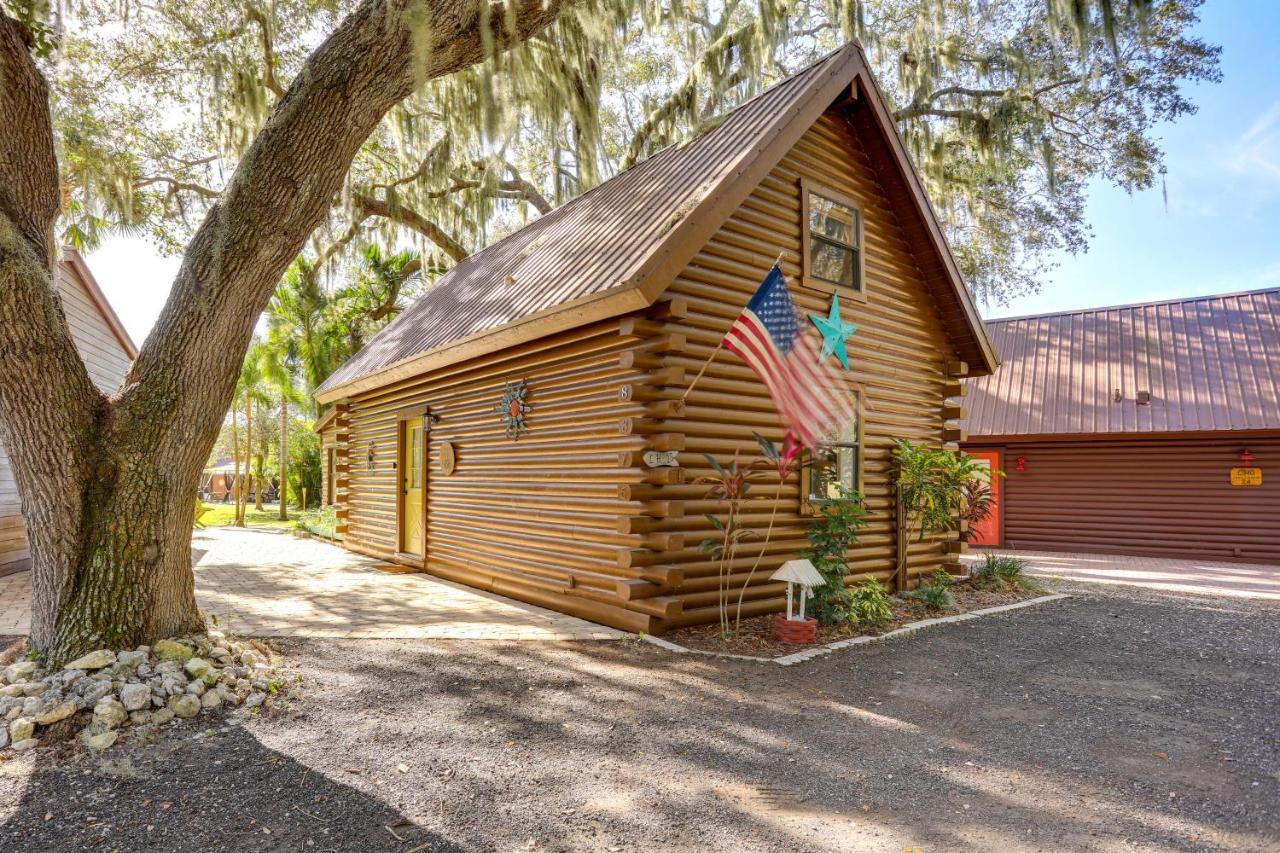 Okeechobee Cabin With Patio And Community Pool! Eksteriør billede