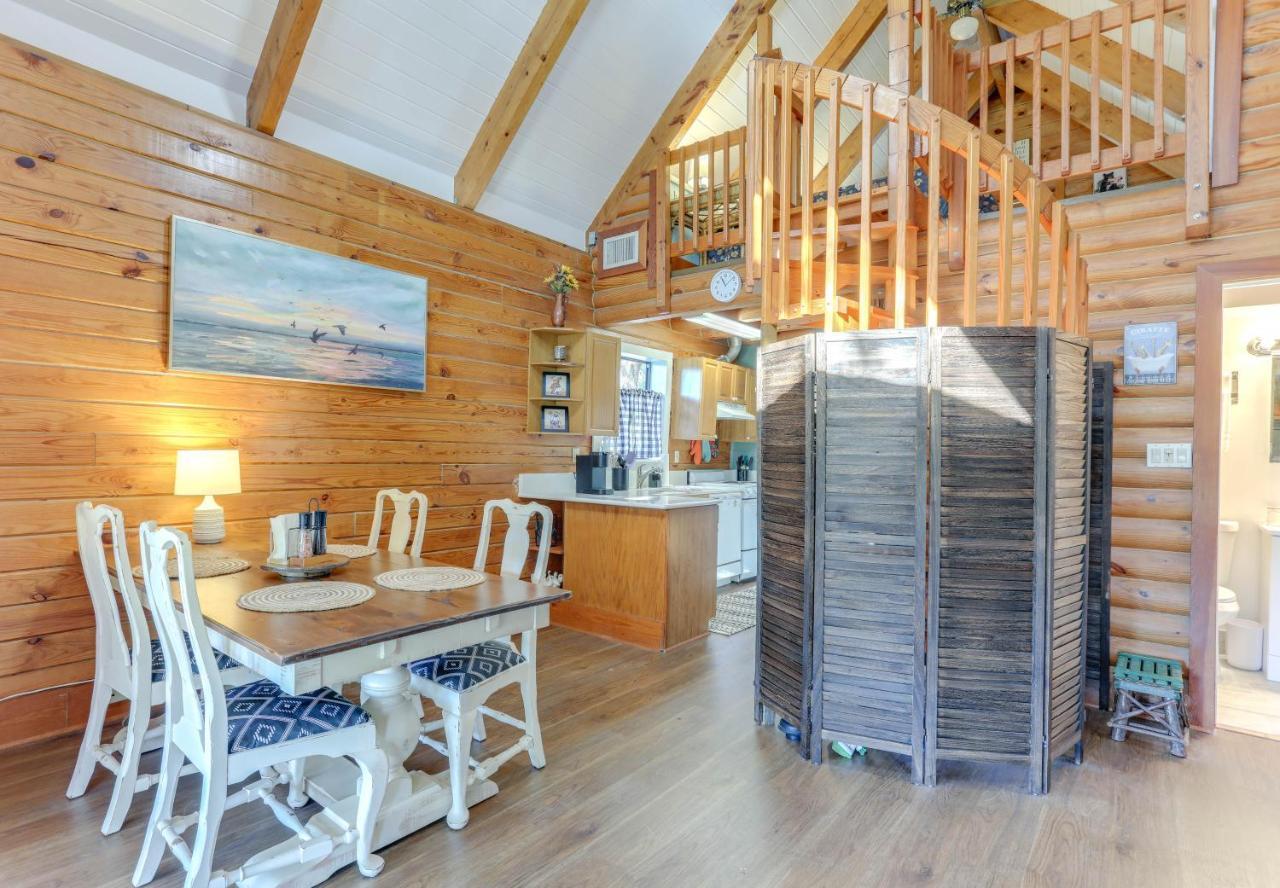 Okeechobee Cabin With Patio And Community Pool! Eksteriør billede